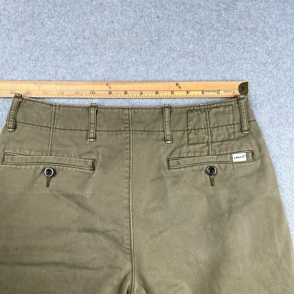 Levi Strauss Shorts Green Casual Classic Size 29 Classic Mens Levis